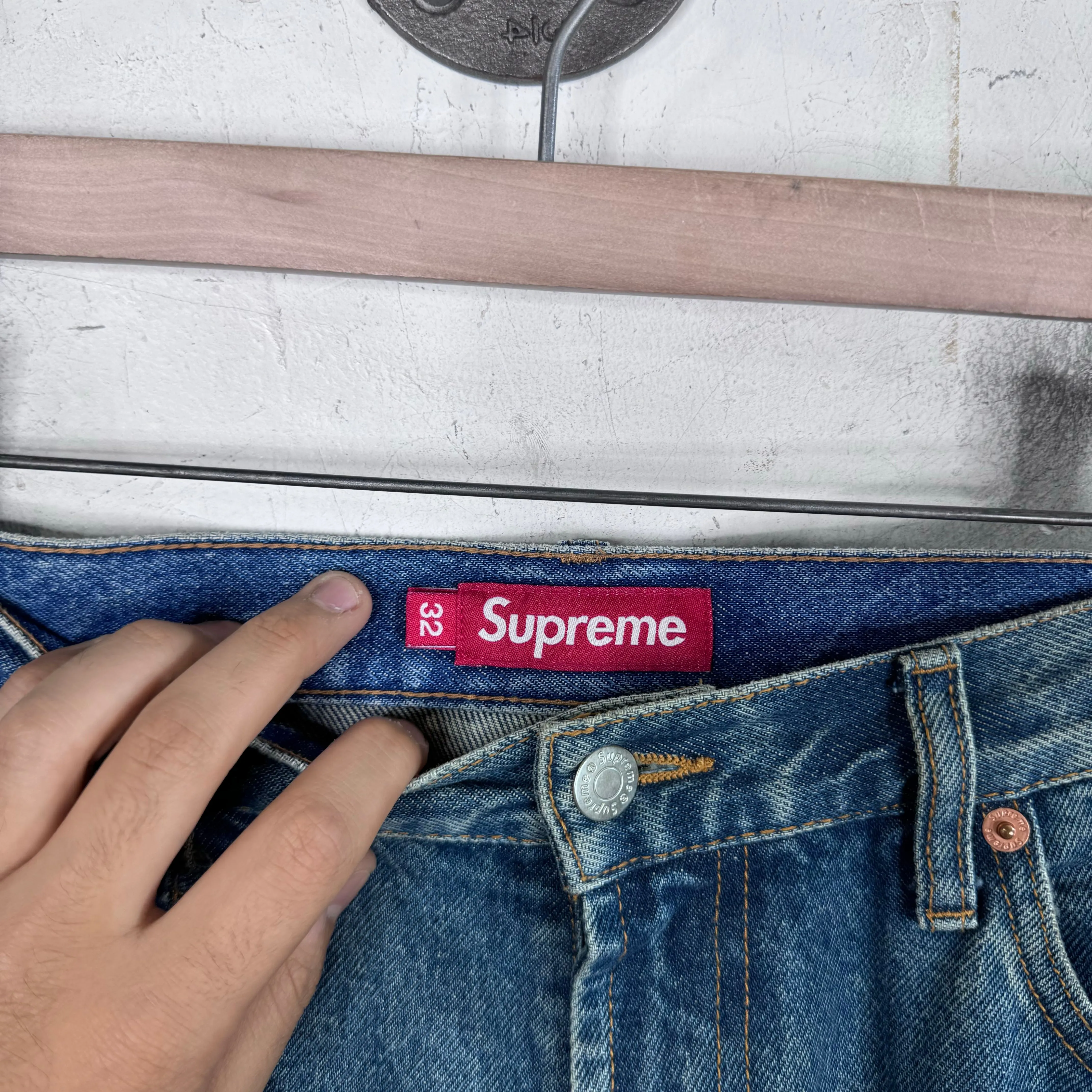 Supreme Baggy Classic Jeans